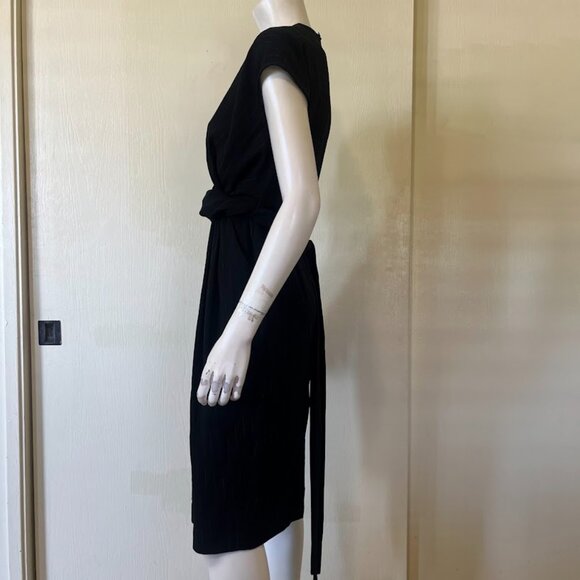 MM LaFleur The Noel Dress 2 - Picture 3 of 5